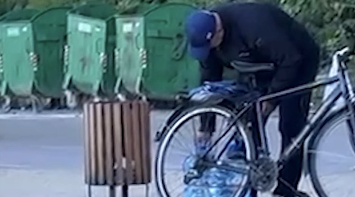 72 orë pa ujë në Vlorë  Qytetarët në radhë për një të drejtë themelore