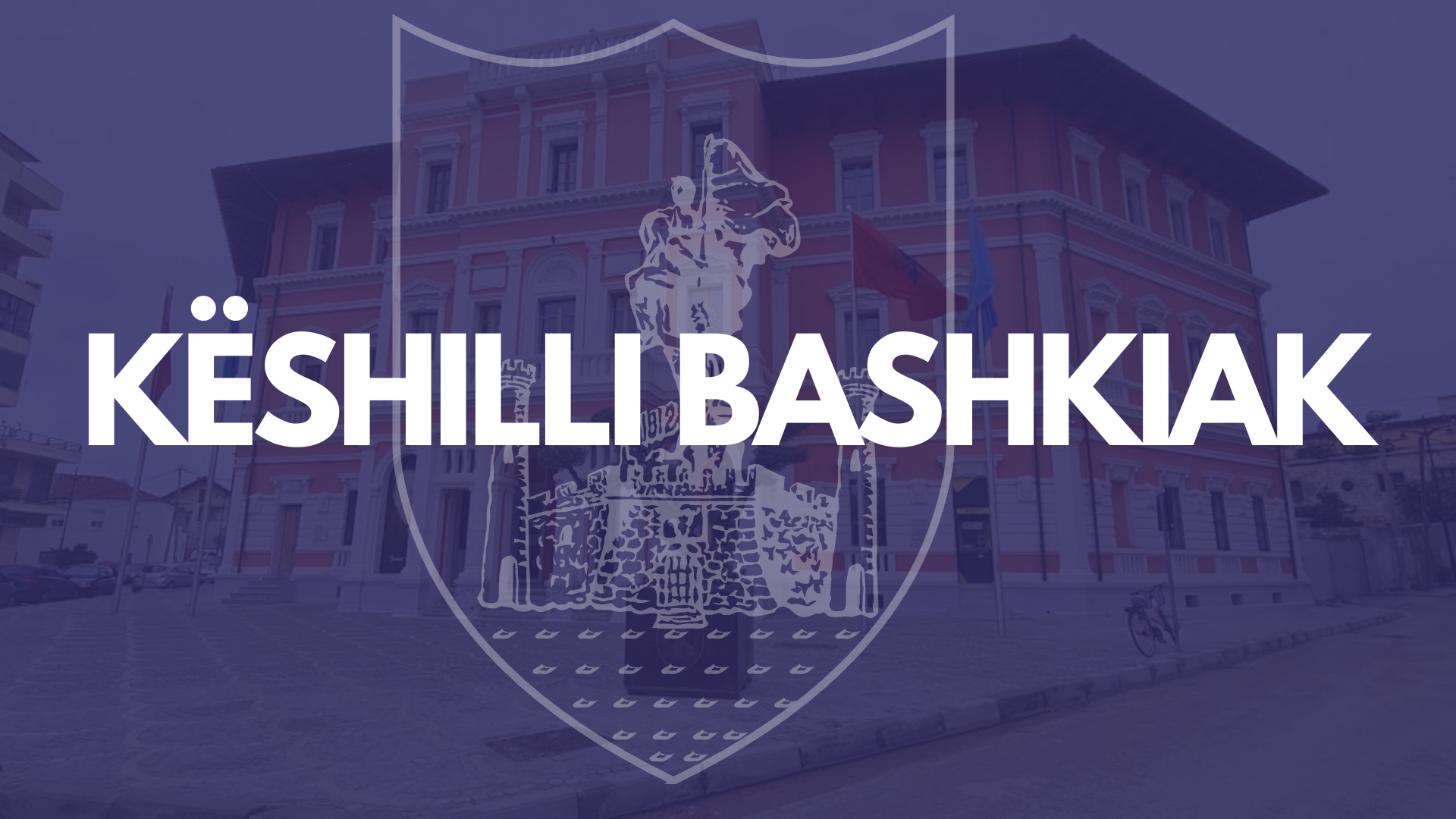 Debate të ashpra në mbledhjen e Këshillit bashkiak Vlorë  kryetarja e bashkisë i kthehet demokratit  Je kufomë politike  kërko falje