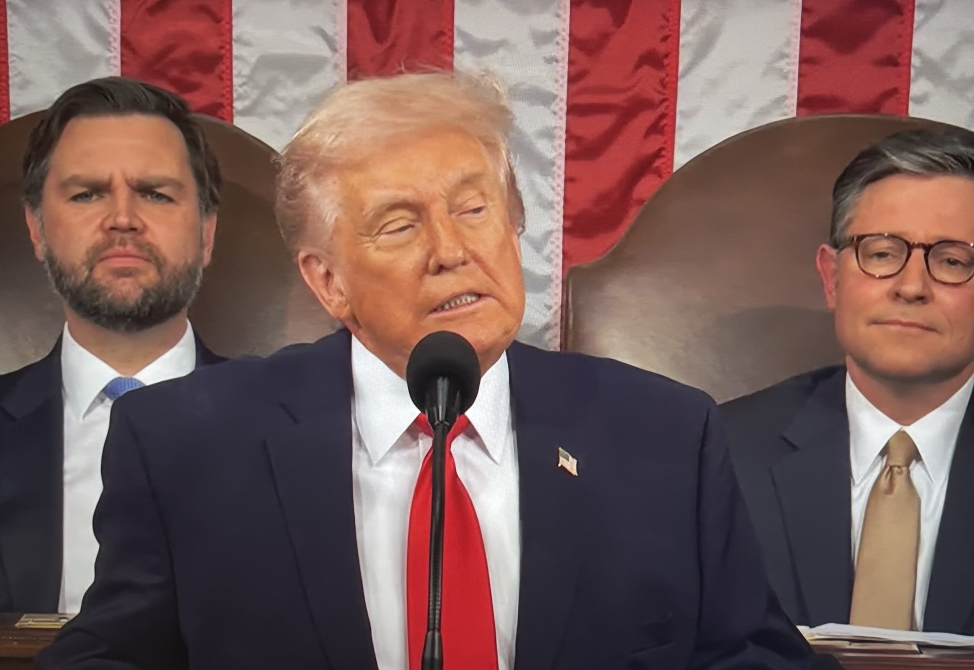  KURRË NUK DO TË KTHEHEMI MË   Trump nis fjalimin e tij të State of the Union me premtimin për mosrikthim te politikat e Bidenit