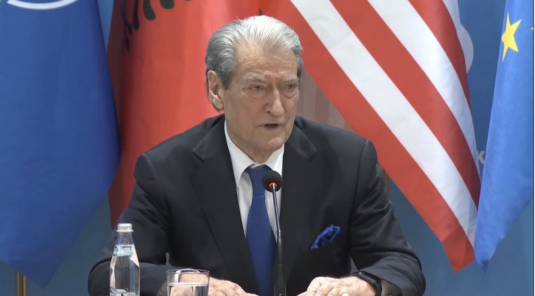 Sali Berisha   Edi Rama u damkos në Këshillin e Europës  takime te anulura 