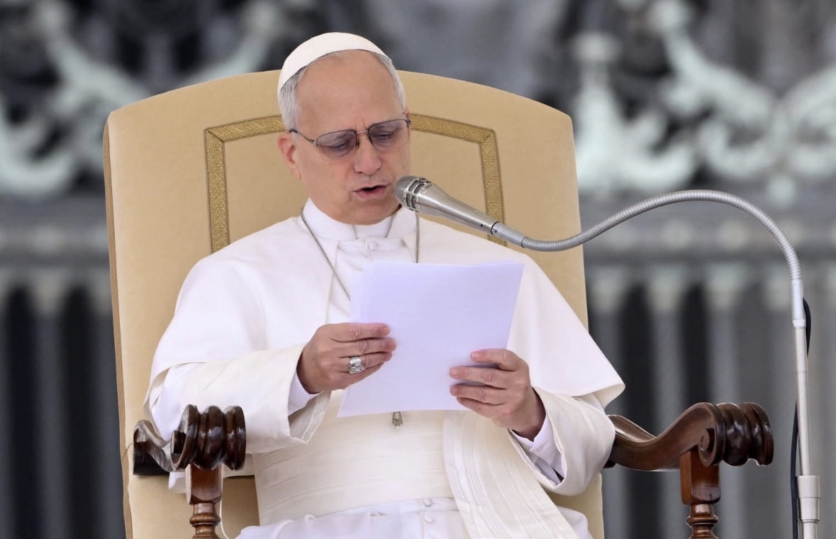 Papa Leo bën thirrje për paqe   Udhëheqësit të heqin dorë nga armët dhe lufta 