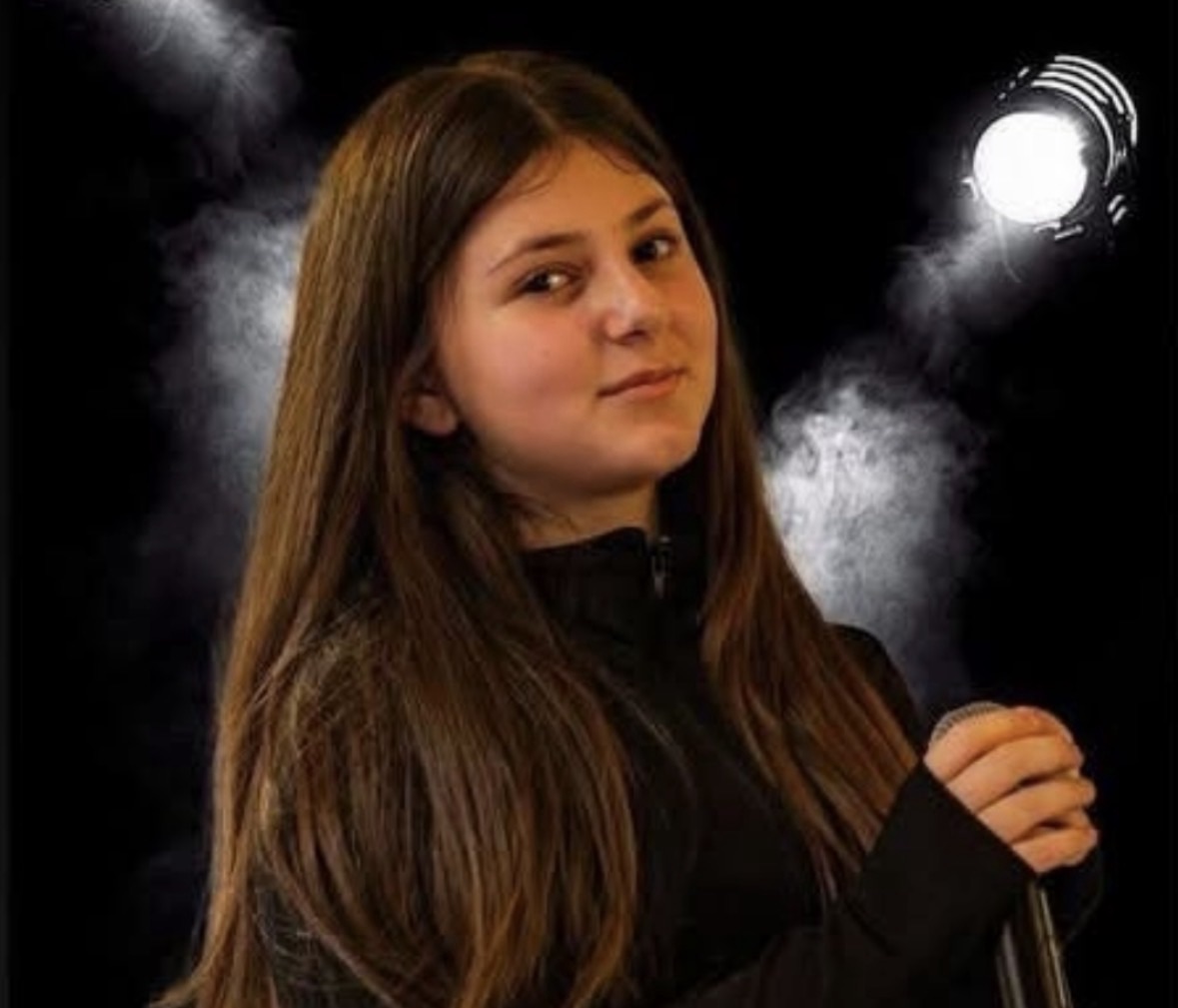 ambra-marku-perfaqeson-shqiperine-ne-sanremo-junior-me-14-prill-me-valsin-e-lumturise