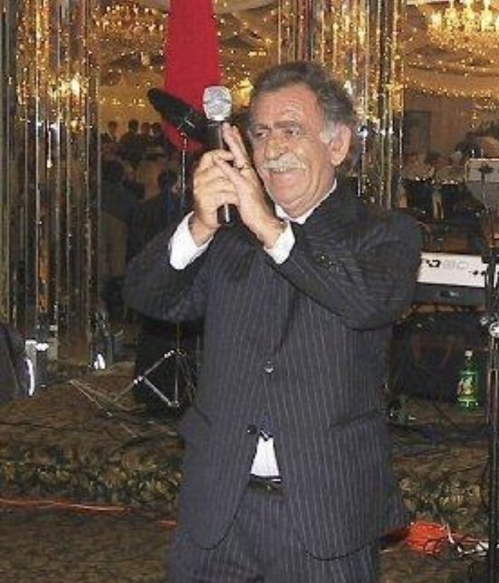 Fadil Hasa   Ikona e humorit që bëri një komb të qeshë