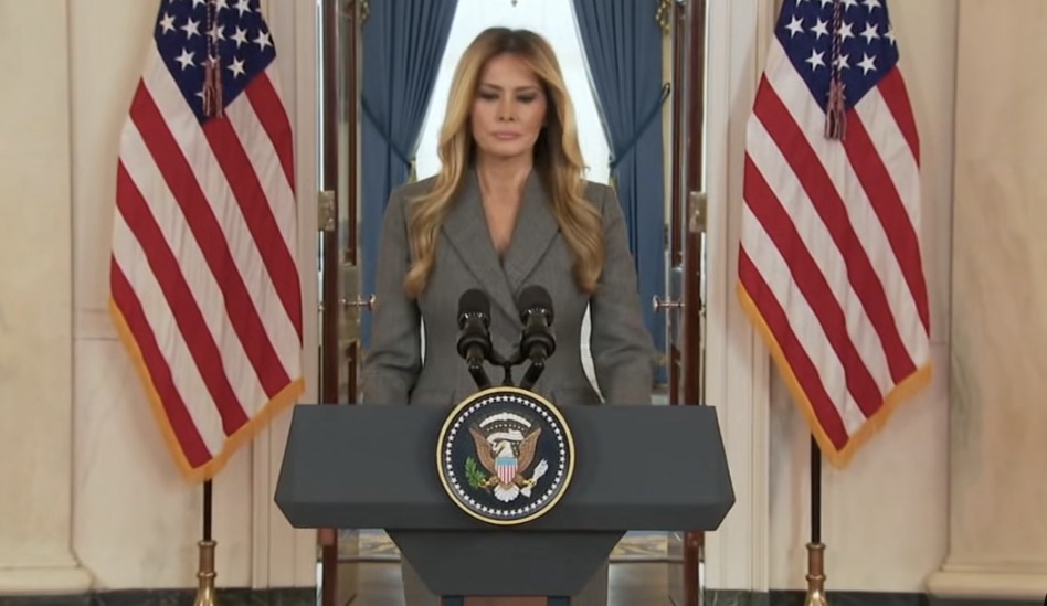 Melania Trump mohon lidhjet me Jeffrey Epstein   Akuza të rreme dhe shpifëse 