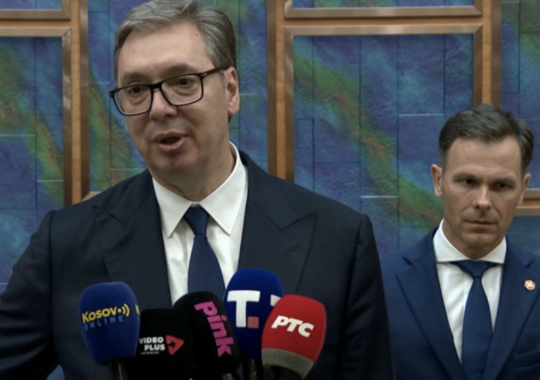 Vuçiç rikthen retorikën e tensioneve ndaj Kosovës pas kthimit nga Kina