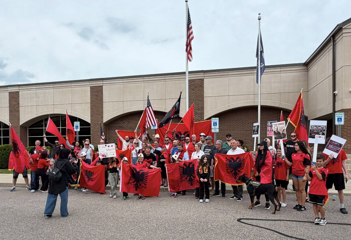 diaspora-shqiptare-ne-shba-vazhdon-protestat-michigan-mobilizohet-per-protesten-e-28-qershorit