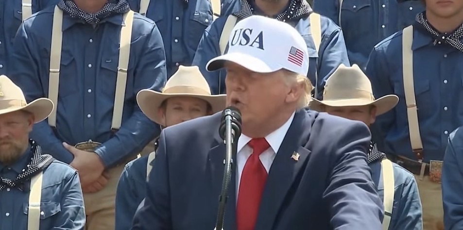 Trump  SHBA duhet të rizbulojë frymën e pathyeshme që ndërtoi kombin