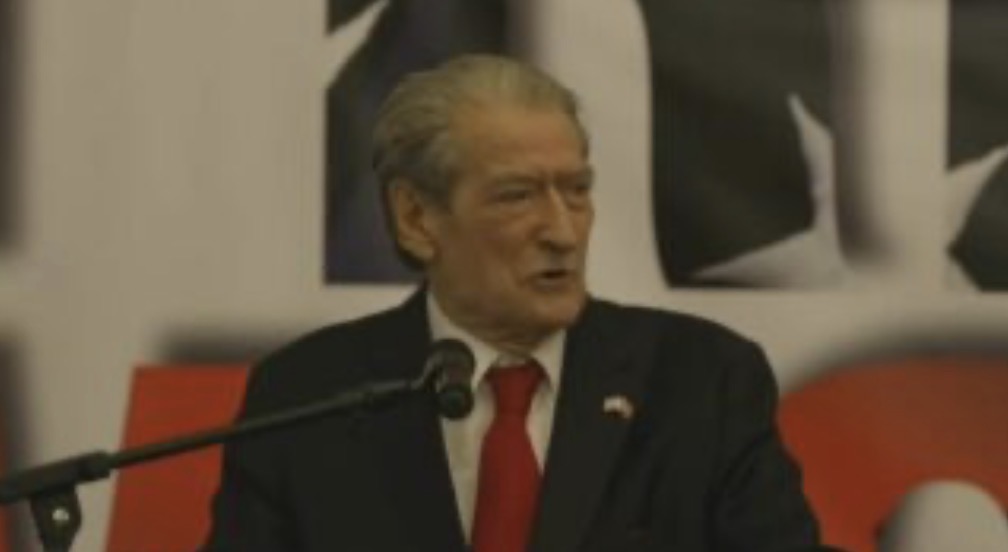 Berisha në New Jersey   Diaspora shqiptare në SHBA është fati i bardhë i kombit shqiptar    thirrje diasporës për të mbështetur betejën kundër qeverisë Rama